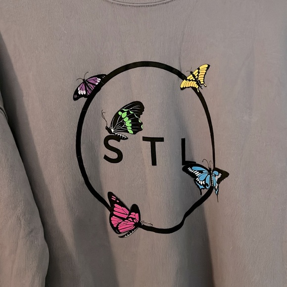 NWOT Arch Apparel St. Louis Butterfly Sweatshirt Size Medium - Picture 3 of 5